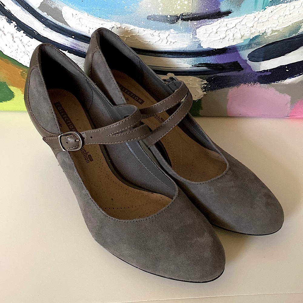 Clarks Suede and Leather Gray Heels, Size 8.5, 2.5” Heels